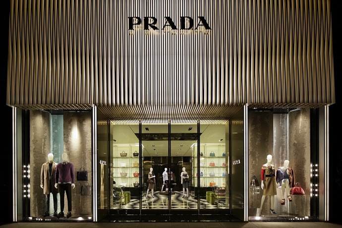 Shop thời trang Prada