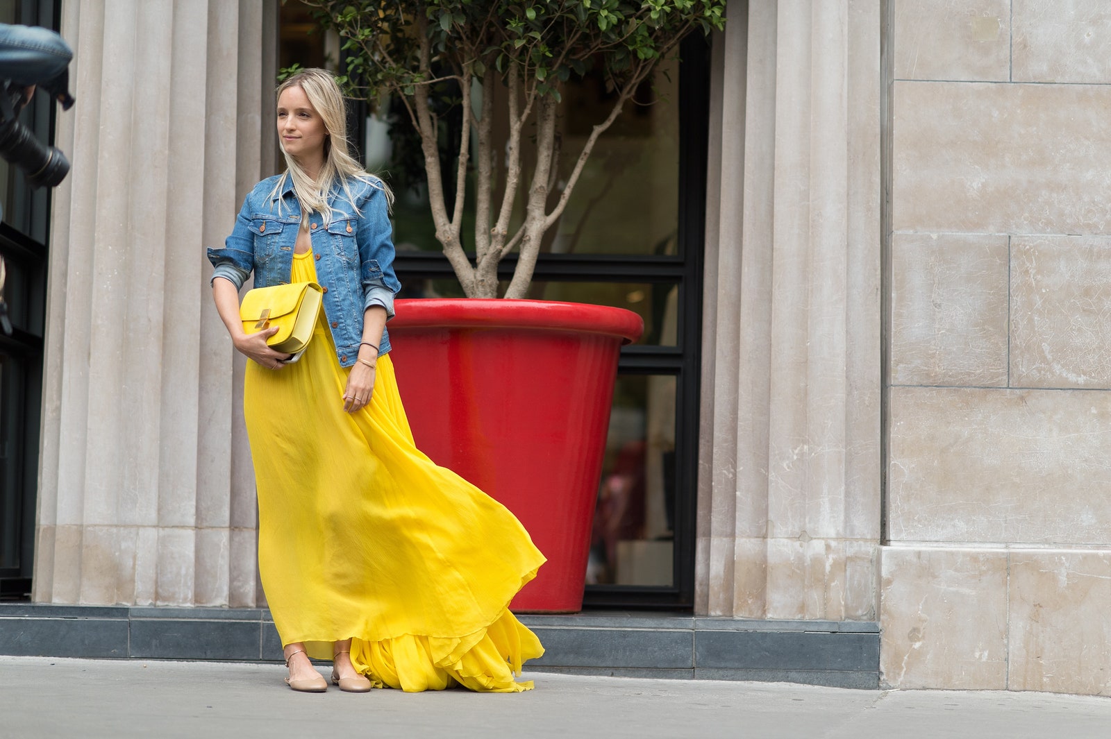 Outfit Ideas: Yellow Dresses for Summer | Glamour